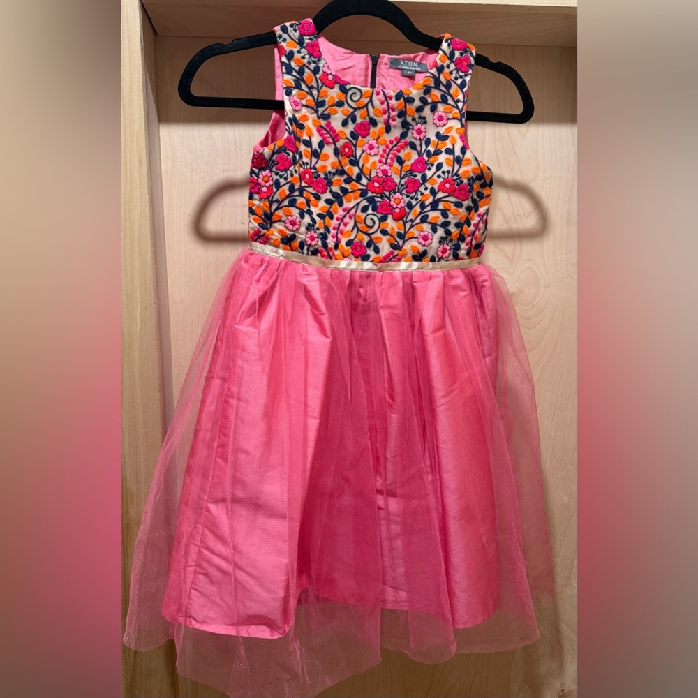 A.T.U.N. Girls Floral Embroidered Pink Dress Size 7-8